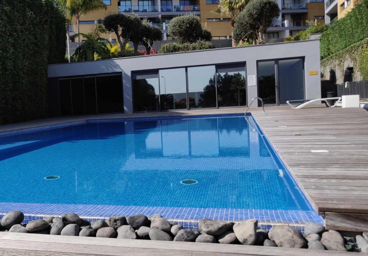 Condominio Zen Pearl-Luxury Com Piscina ฟุงชาล ภายนอก รูปภาพ