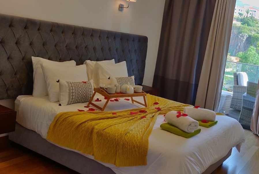 Condominio Zen Pearl-Luxury Com Piscina ฟุงชาล ภายนอก รูปภาพ